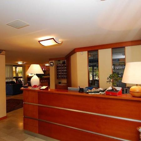 Hotel Ambasciata Cesenatico Εξωτερικό φωτογραφία